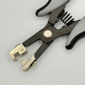 Italy/4mm Hair Capsule Pliers